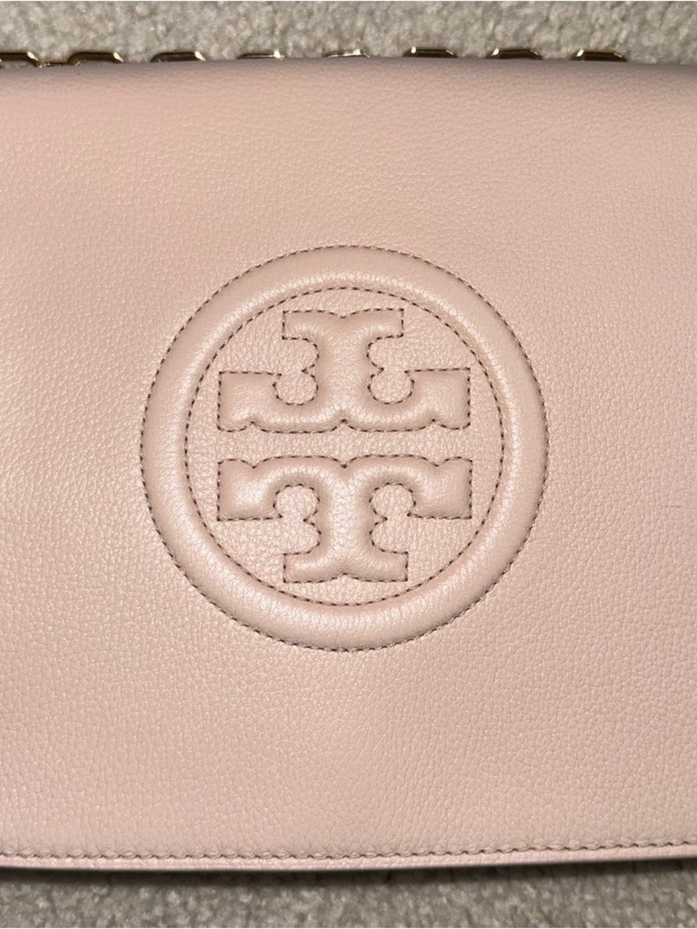 Tory Burch Pebbled Leather Gold Chain Clutch Handbag in Blush